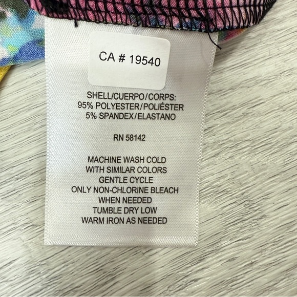 London Times Multicolor Floral Tank Top Size L - Picture 13 of 15